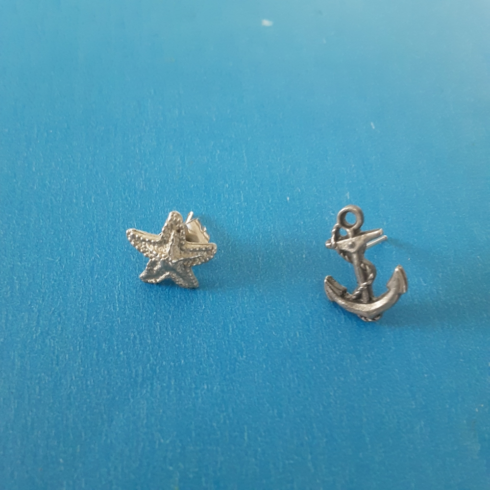 Silver Tone Starfish and Anchor Single Earrings